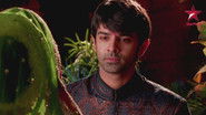 Arnav Notices the Spy Cam