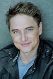 Shawn Reaves as Harrison Davies