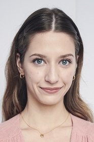 Michelle Tzontchev is Rose