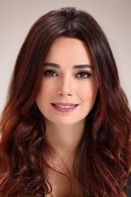 Özgü Namal as Elif Eylül