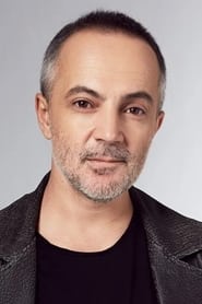 Murat Akkoyunlu is Cemil