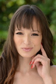 Lexi Luna photo 6