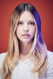 Mia Goth is Harriet Smith