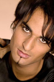 Josef Özer as Josef