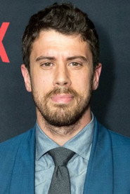 Toby Kebbell 349x523