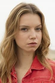 Profile picture of Eden Ducourant who plays Juliette