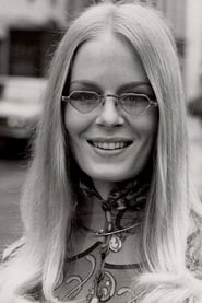 Lynn Kellogg as Marcie