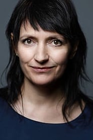 Sukie Smith as Kirsty Attwood