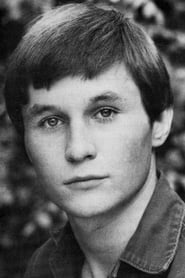 Simon Gipps-Kent as Young Pip