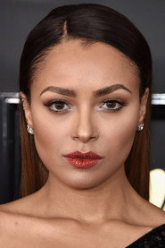 Kat Graham — Fotoğraf 15