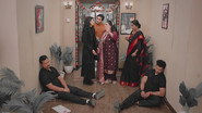 Amruta is suspicious of Rajiv