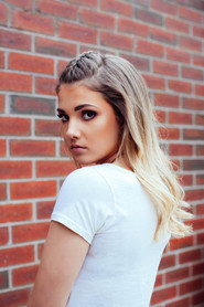 Ellie Gall 500x750