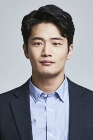 Kim Seong-in as ["The Best Pub" staff]