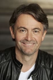 Robert Lohr as Bernd Schöler