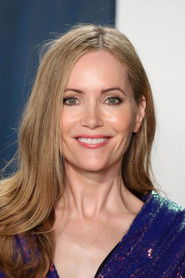 Leslie Mann as Debbie