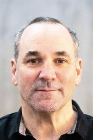 Retrato de Alex Poch-Goldin