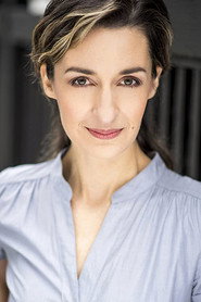 Olesia Shewchuk 512x768