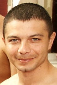 Photo de Lion, qui joue  dans Mommy's Got A Full House