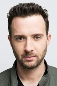 Eddie Kaye Thomas is Himself