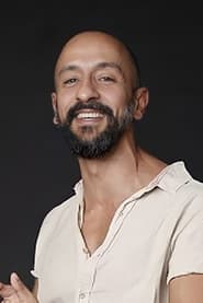 Irandhir Santos is Joventino Leôncio / Zé Lucas de Nada (José Lucas Leôncio)