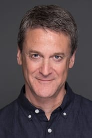 Daniel Libman as Gus