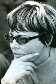 Drahomíra Vihanová is Herself