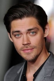 Tom Payne is Max