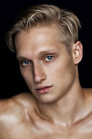 Max Carter