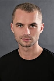 Geoffrey Couët is Théo