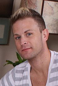 Jakob Pierce photo 2