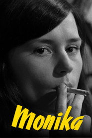 Літо з Монікою постер