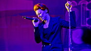 La Roux