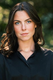 MacKenzie  Lee