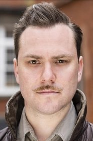 Gavin Keenan as Singer