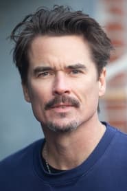 Shawn Parsons as Carpenter