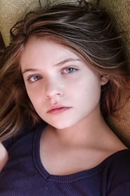 Madison Rothschild as Zoe