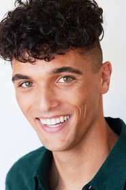 River James as Mason Peterson