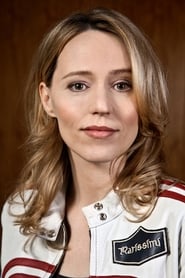 Julia Beerhold as Steffi Werner