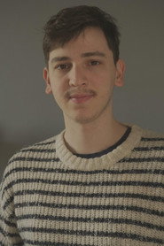 Miguel Oyens is Narrator 1