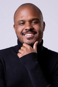 Ray Senna as Henrique in Fogo nos Macacos