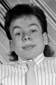 Warwick Davis photo 5