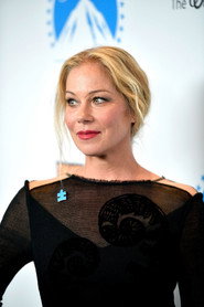 Christina Applegate 2000x3000