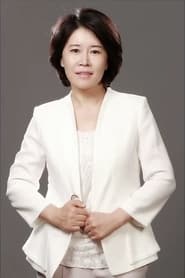 Kwak Na-yeon as Restaurant owner