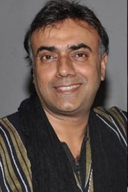 Rajit Kapoor isKavya's Father