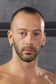 Photo de Salvo Esposito, qui joue  dans Versaut 2