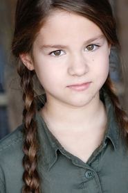 Saraya Chanadet as Ohio Daughter (uncredited)