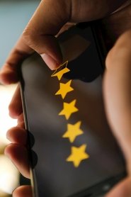 Un Monde 5 Étoiles (2023)