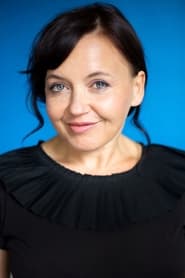 Dorina Maltschewa as Britta Markwart