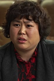 Kim Mi-na is Hee-seon (희선)
