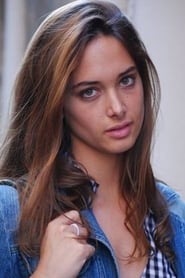 Clizia Fornasier as Giulia